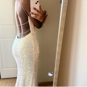 Elegant Sequin Backless Dress